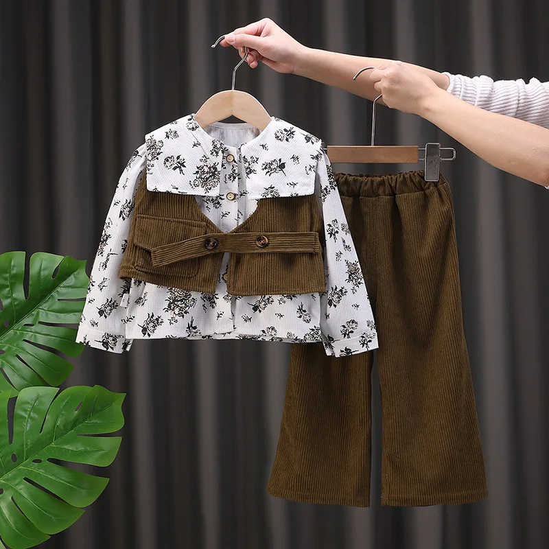 Conjunto de bebé niña de otoño con camisa, chaleco y pantalón - imagen 5