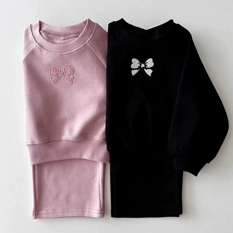 Conjunto sudadera bebé para niña con lazo y estilo dulce - imagen 3