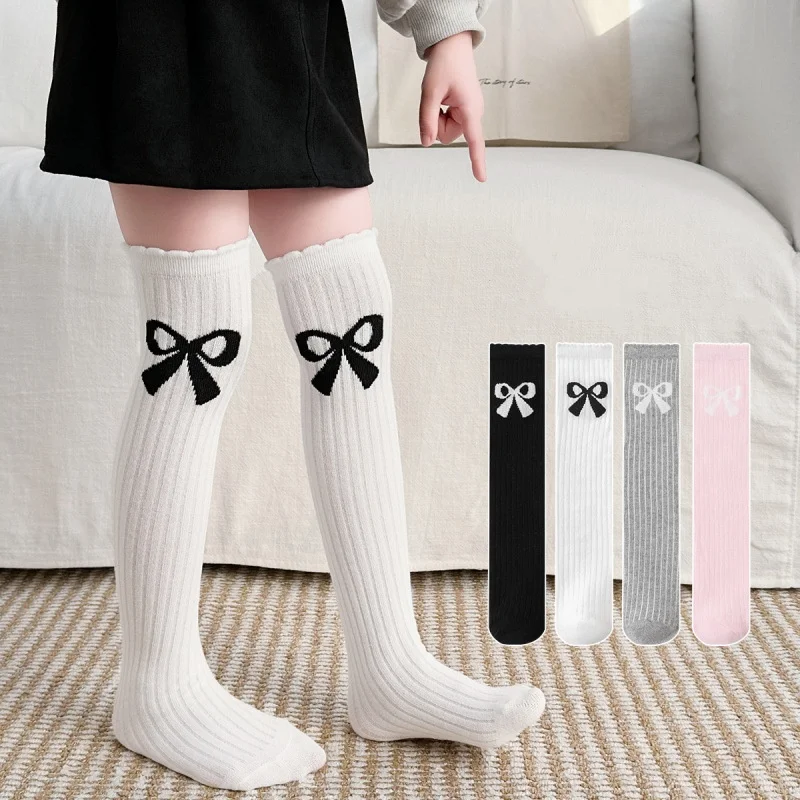 Calcetines altos de algodón para niñas con lazo estilo preppy - imagen 2
