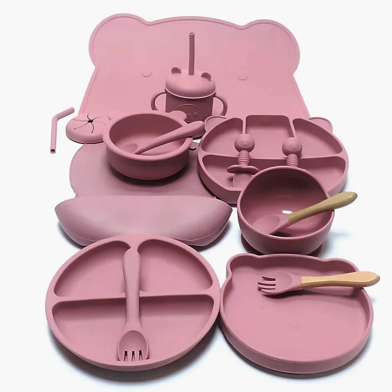 Vajilla de silicona para bebé con taza de succión adicional - imagen 5
