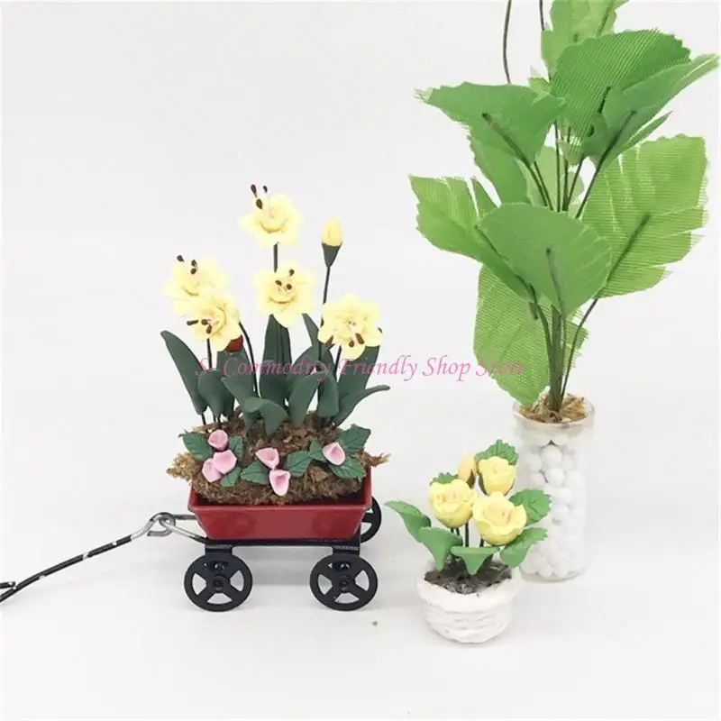 Casa de muñecas con planta de flor amarilla – Accesorios decorativos - imagen 5