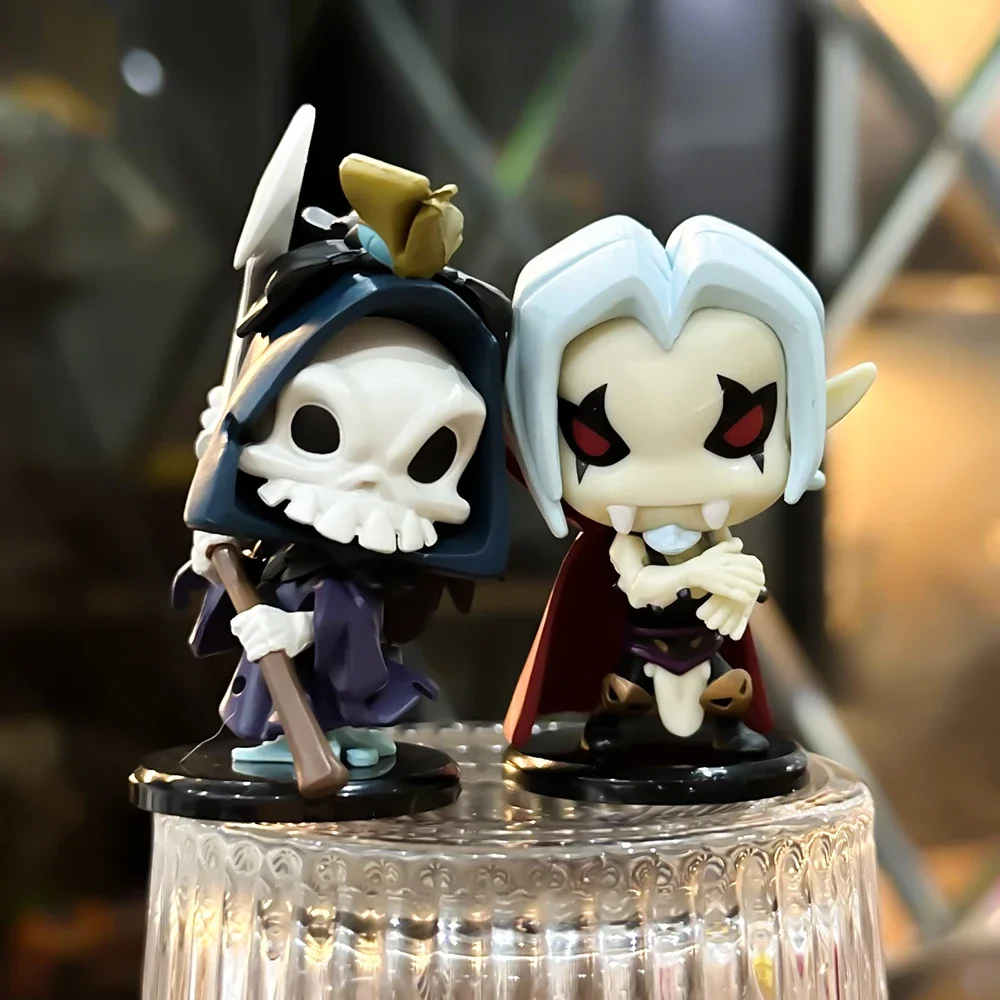 Figura Krosmaster vista frontal mostrando detalles de pintura y sculpt