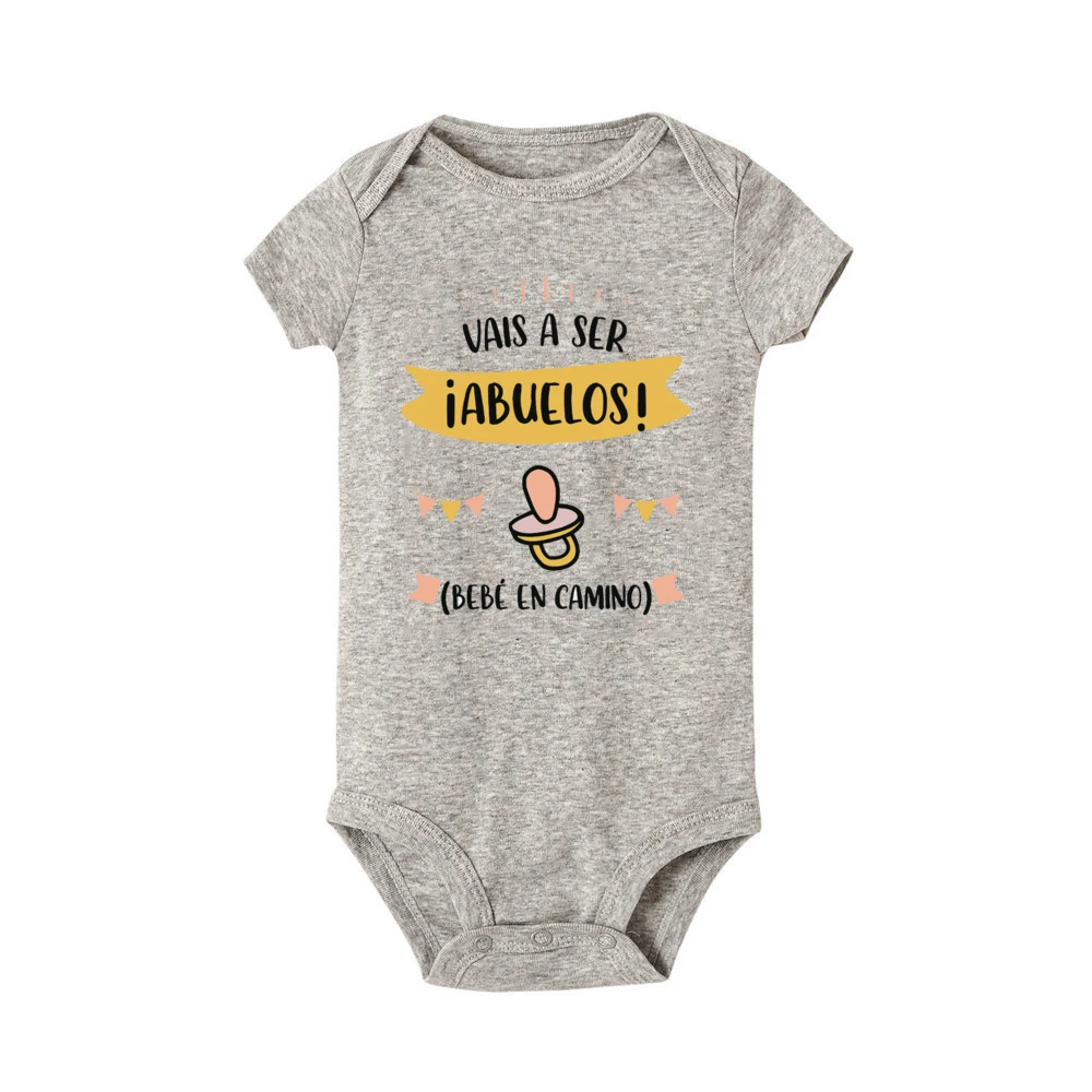 Mameluco infantil con estampado frentes