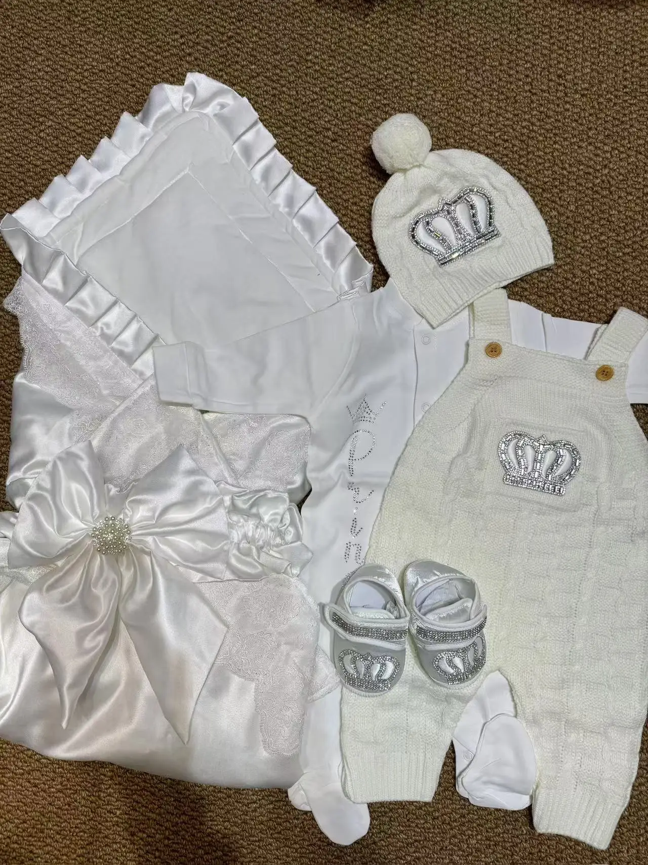 Ropa de bautizo bebé blanca en algodón – conjunto para envolver