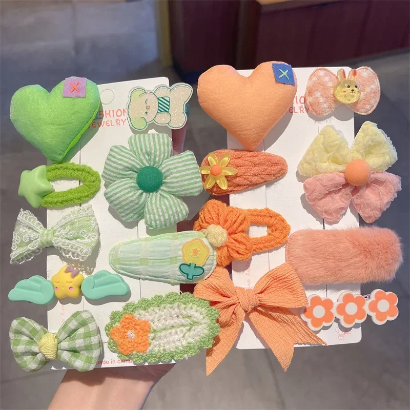 Set de horquillas clip con animalitos y flores para niños - imagen 2