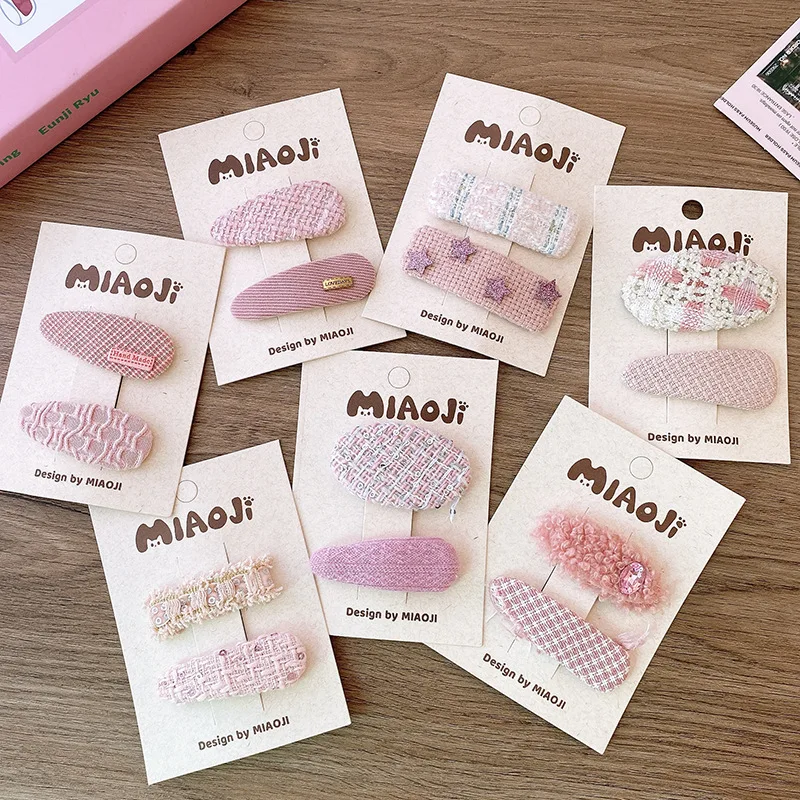 Pinzas infantiles combinadas con outfits de invierno