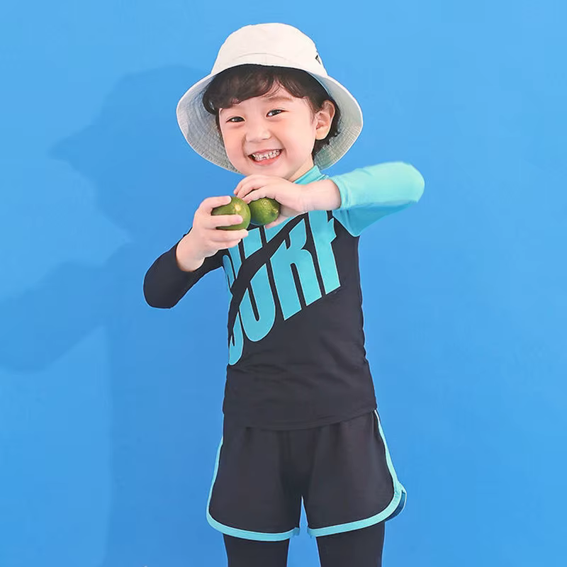 Traje de baño niño estampado letras manga corta - imagen 5