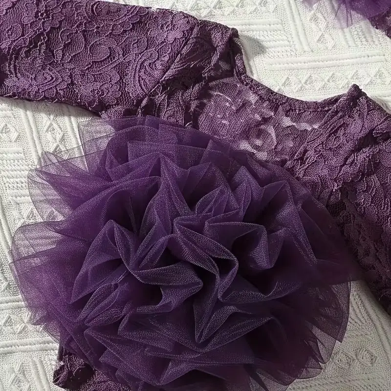 Pelele de encaje con diadema y mangas abullonadas para recién nacido - imagen 4