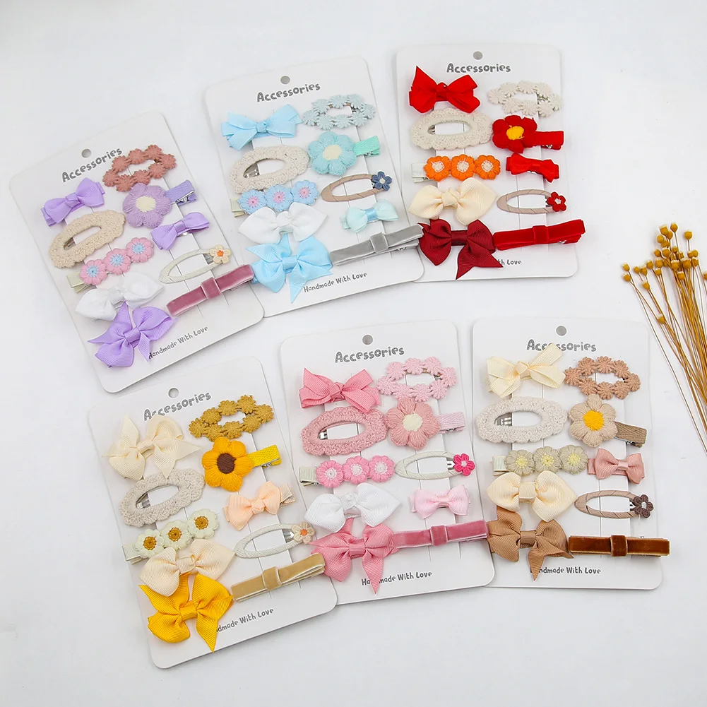 Horquillas de terciopelo con lazo para niña – Diseño Margarita - imagen 5