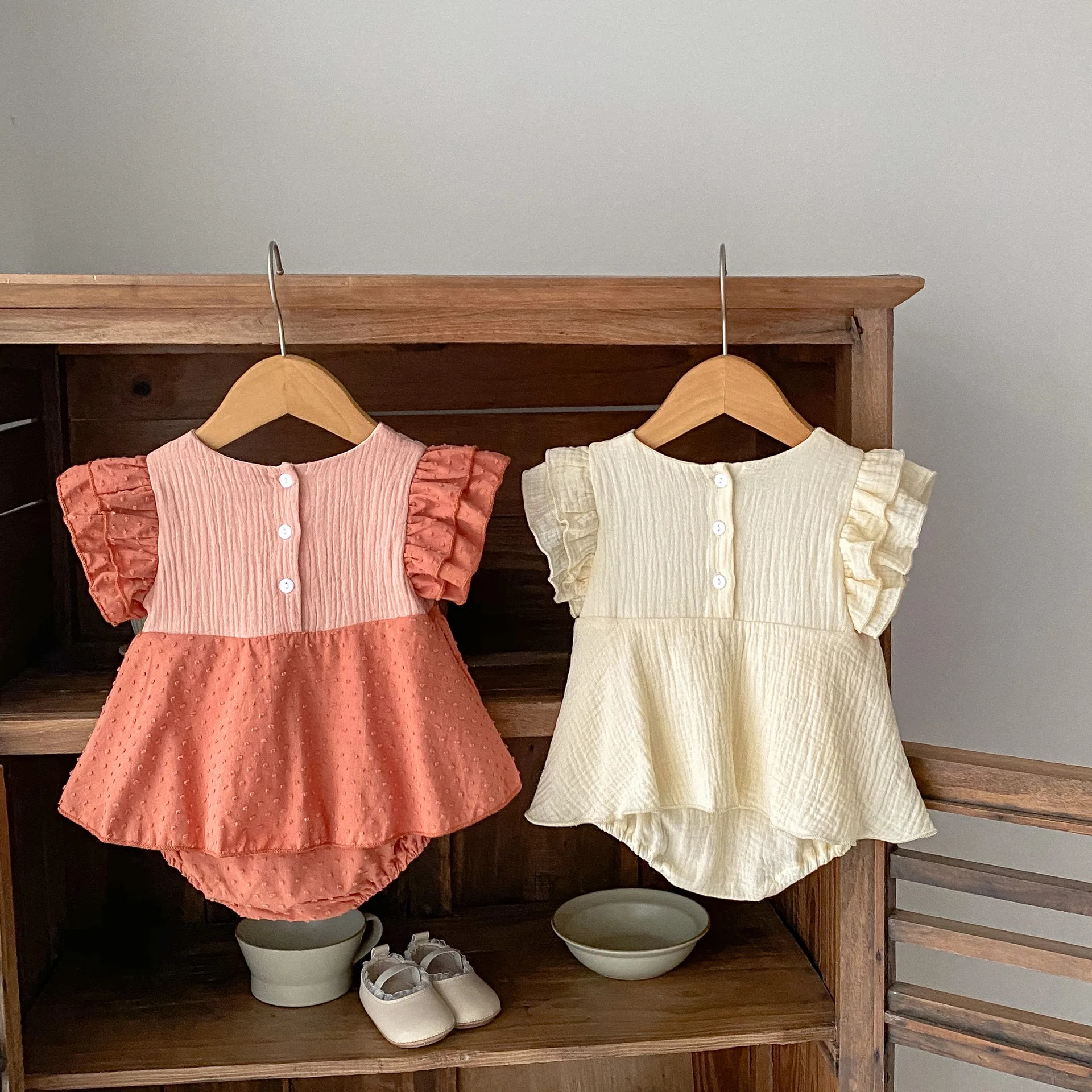 Vestido con manga volantes detalle infantil