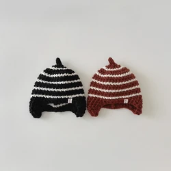 Gorro de invierno con orejeras tejido a rayas cálido para niños