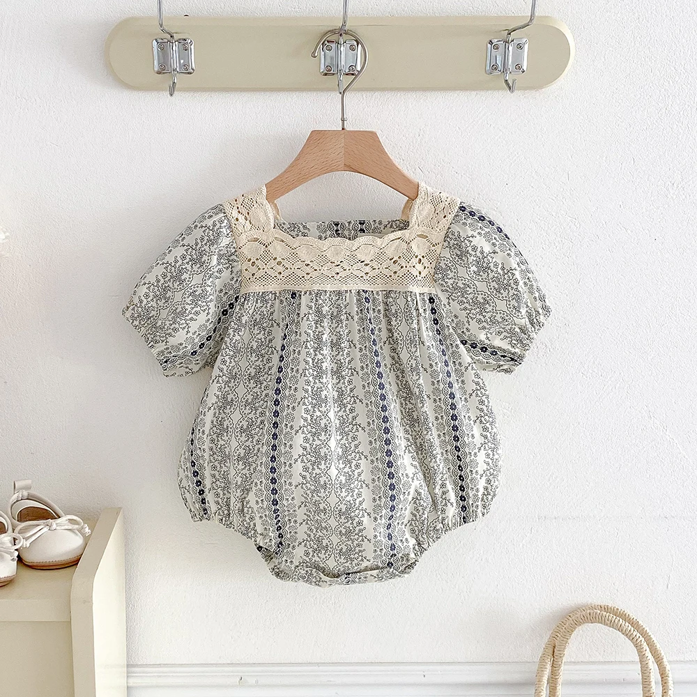 Mono encaje floral vintage para bebé niña verano