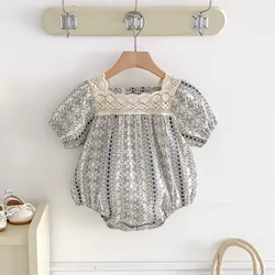 Mono encaje floral vintage para bebé niña verano