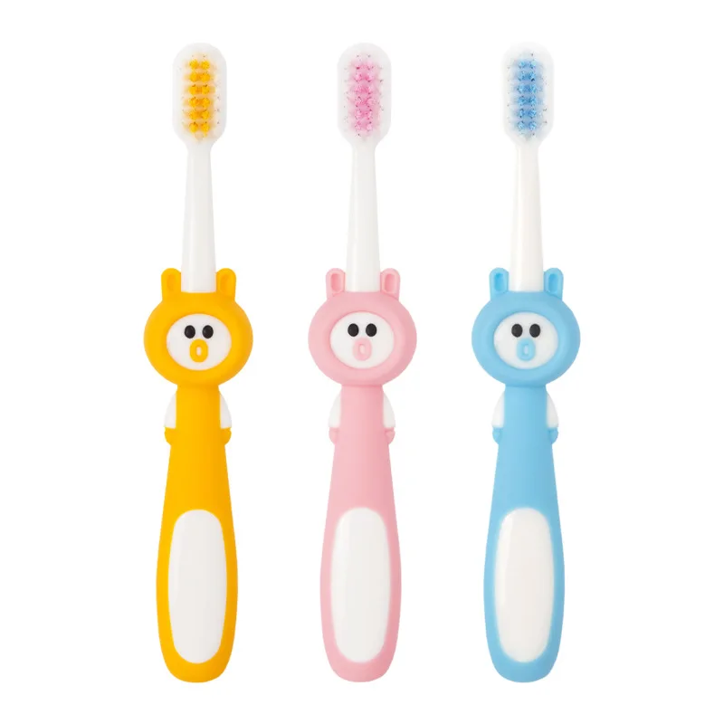 Cepillo de dientes infantil de cerdas suaves con divertidos dibujos - imagen 3