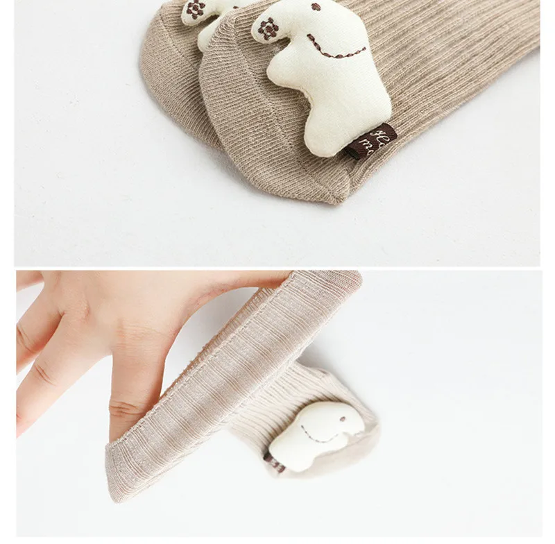Estampado infantil en calcetines de bebé