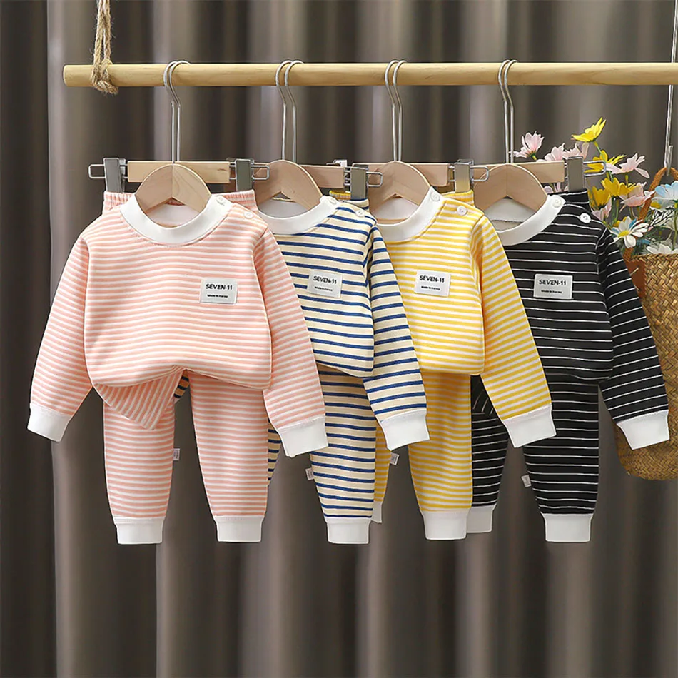 Pijama de invierno forrado en polar para bebé y niños - imagen 5