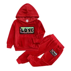 Conjunto infantil de dos piezas de lana con capucha y pantalón