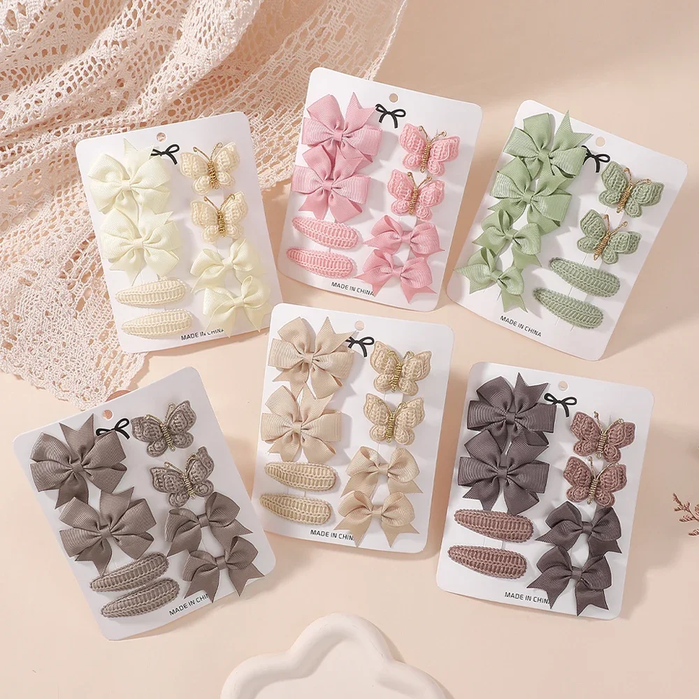Pinzas mariposa tejidas para niñas, vista frontal