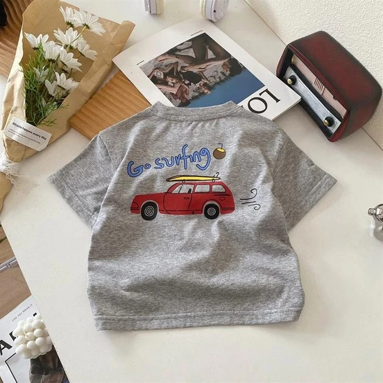 Camisetas para bebés y niños con estilo casual