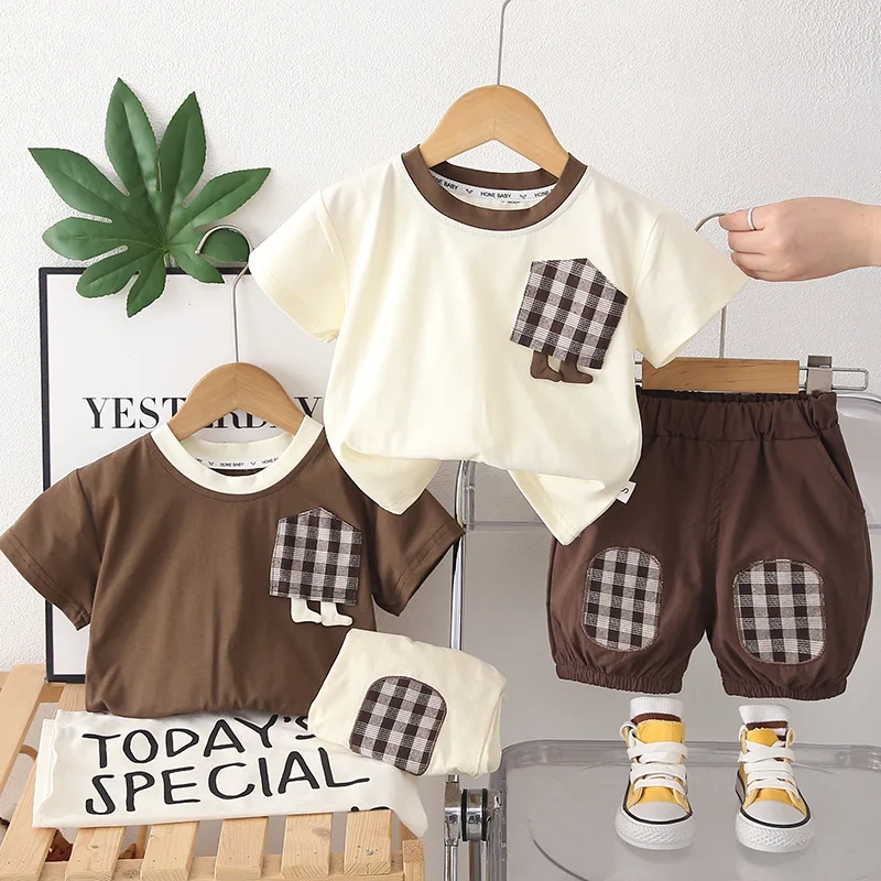 Conjunto de verano para bebé con camiseta y pantalón corto - imagen 2