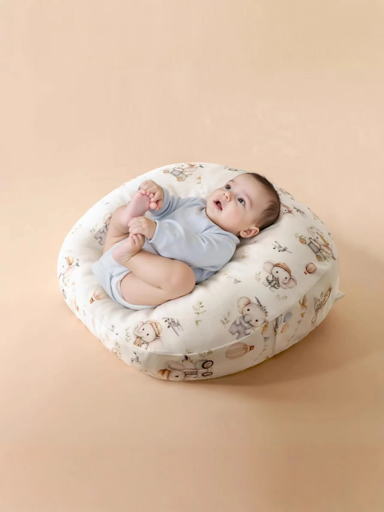 Almohada de algodón inclinada para alimentación