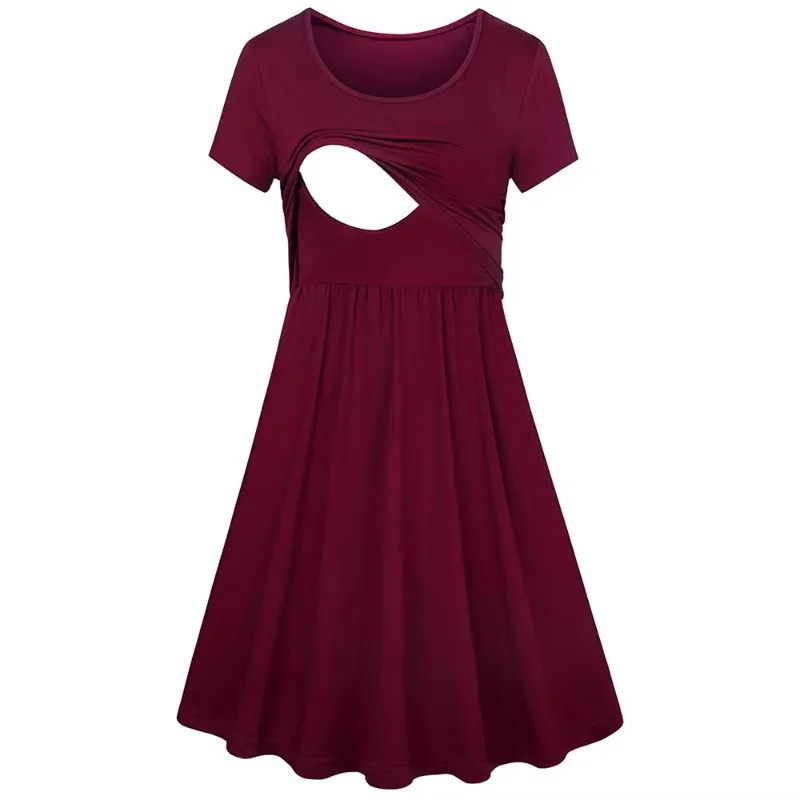 Ropa de lactancia con estilo y patrón a rayas
