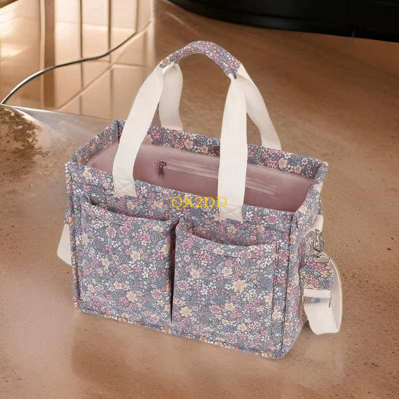 Bolso maternal de mano – Organización práctica para el día a día - imagen 4