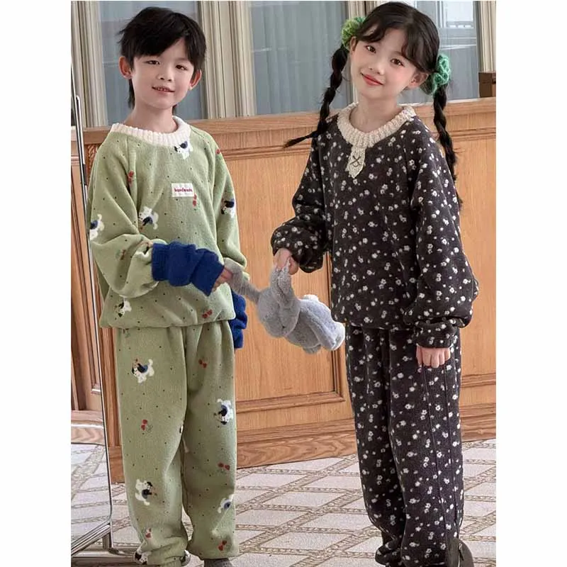 Conjunto de pijama de franela cálido para niños, estilo lana