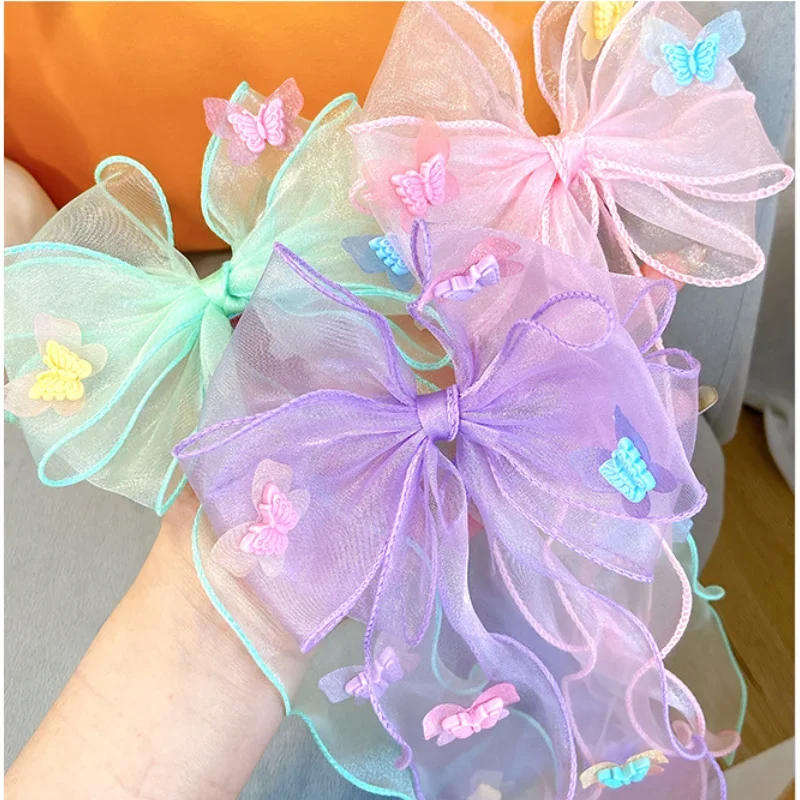 Horquilla lazo mariposa para niña – Estilo princesa - imagen 3