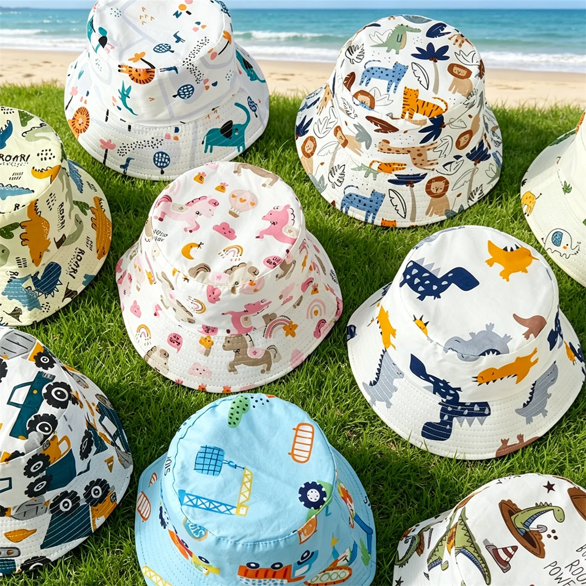 Gorra de pescador infantil con dinosaurios de colores