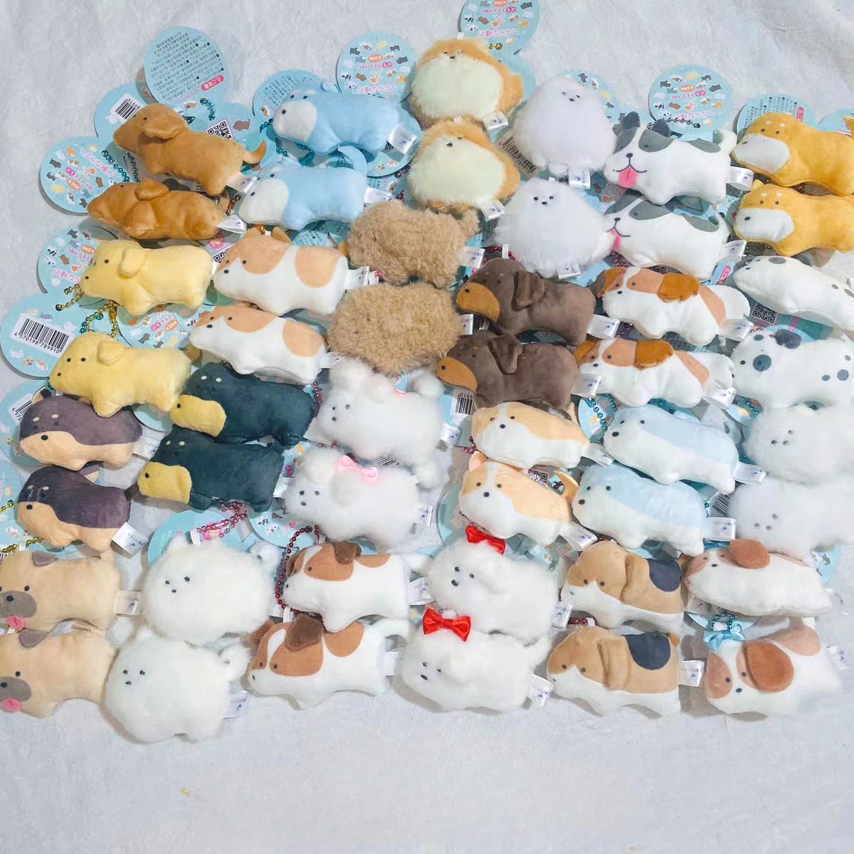Peluche Yell de perro con ojos redondos y colgante de bolso - imagen 5