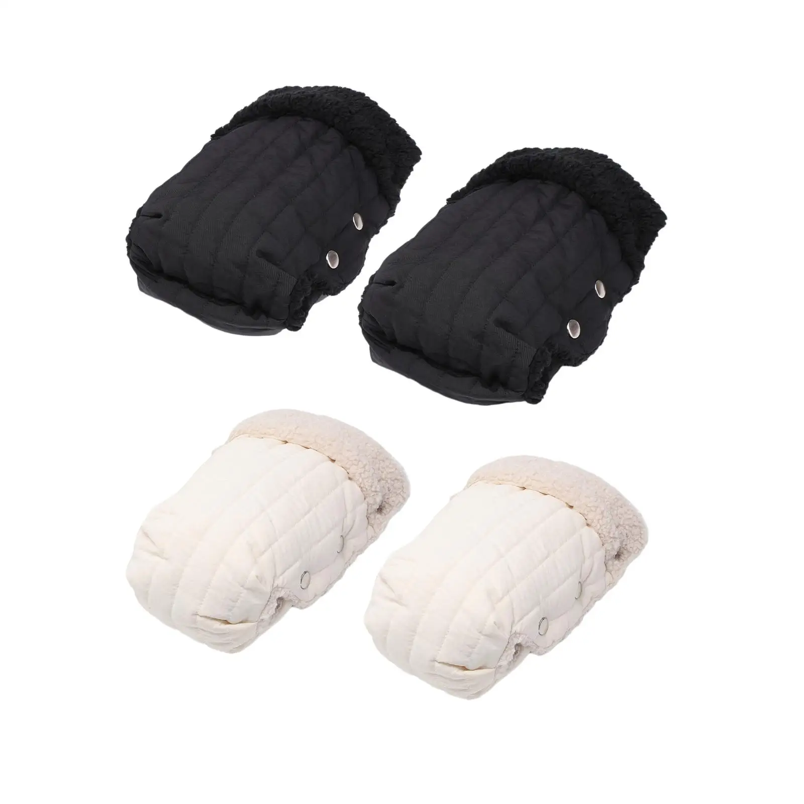Guantes instalados en el manillar del cochecito