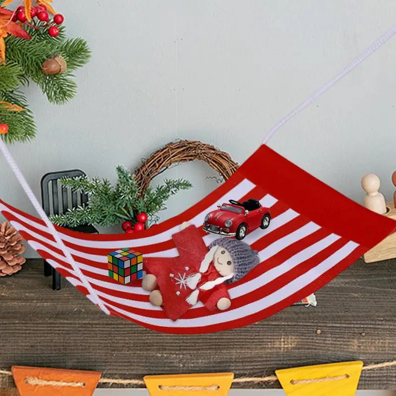 Columpio navideño para muñecas con accesorios - imagen 2