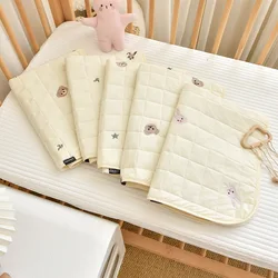 Cambiador impermeable de algodón transpirable con dibujos para bebé