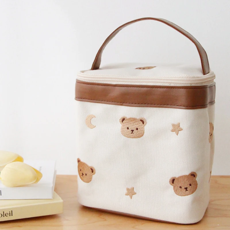 Uso real: bolsa colgada del carrito de paseo