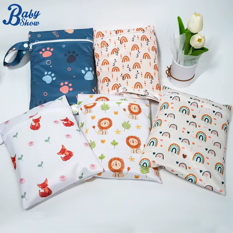 Bolsa impermeable de pañales para cochecito – Compacta y práctica - imagen 4
