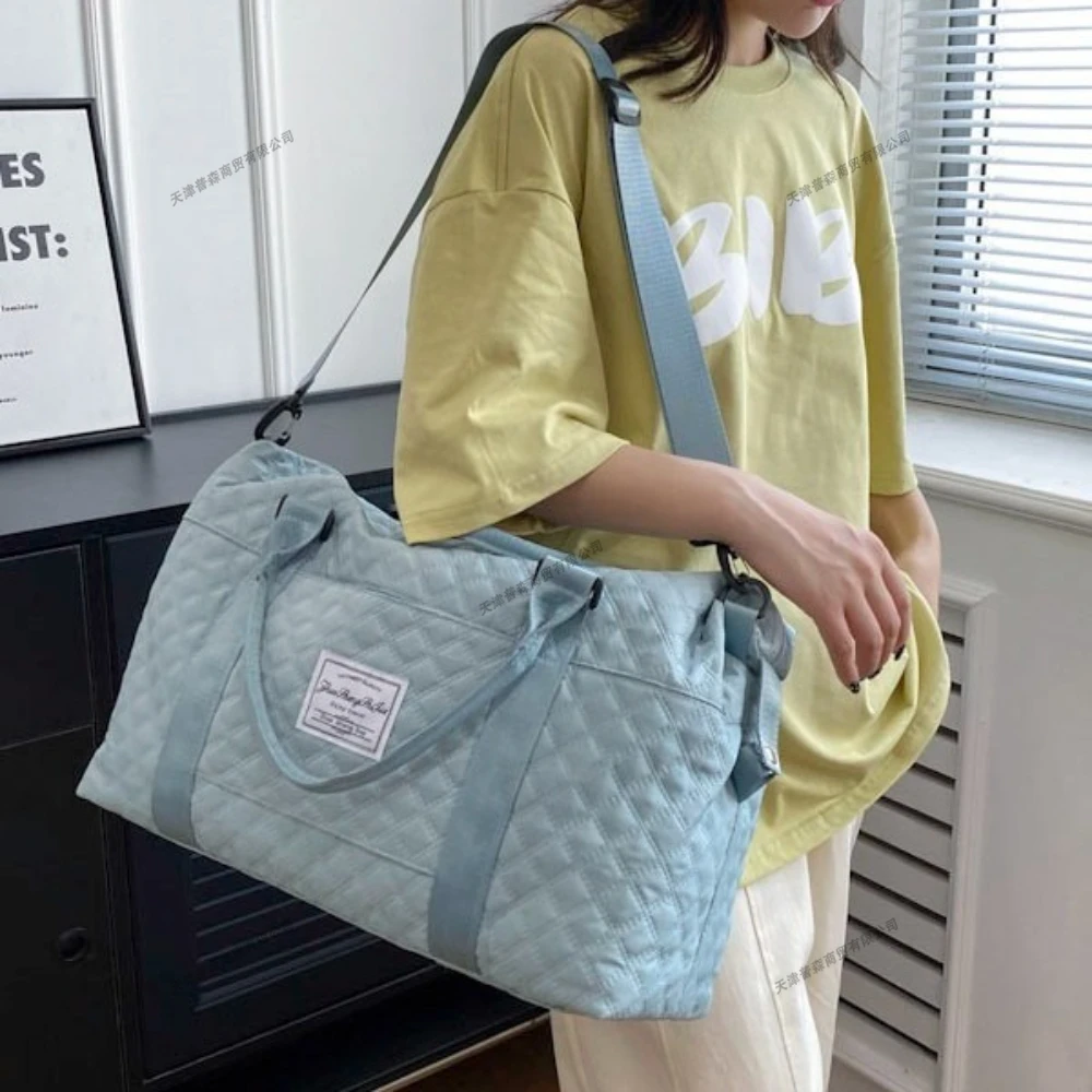 Bolsa de pañales impermeable acolchada tipo tote para salidas - imagen 3