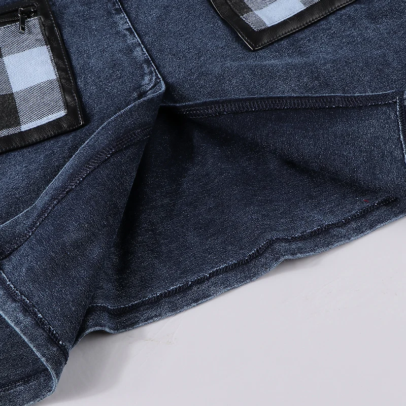 Vestido de tirantes vaquero azul con bolsillo y cremallera - imagen 4