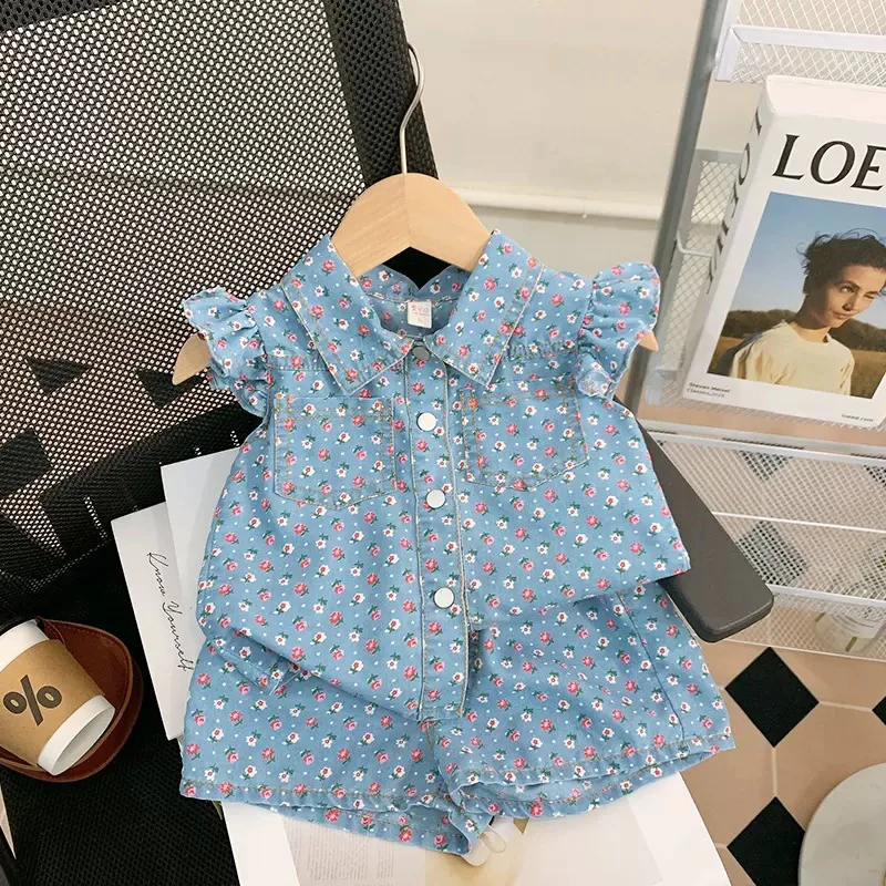 MILANCEL Veraniego para niños camiseta cuello vaquero y pantalón corto