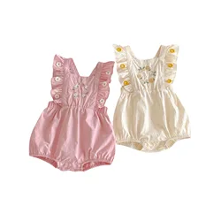 Traje de bebé bordado floral con mangas voladoras, para gatear