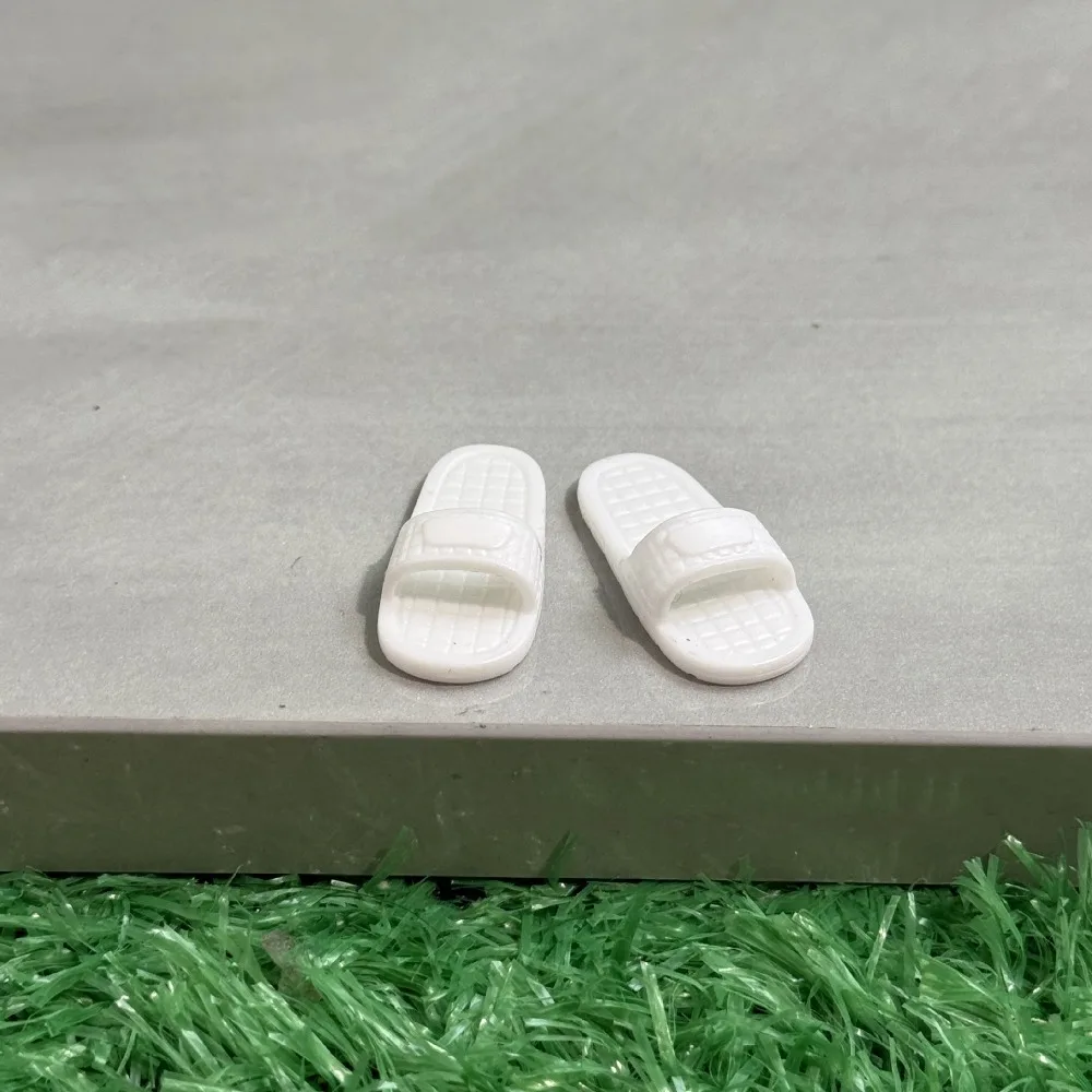 Botas para muñecas de plástico, varios estilos, diseño realista - imagen 3