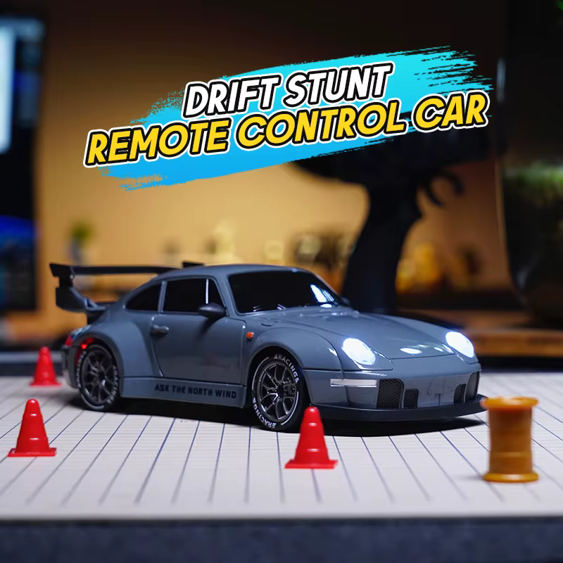 Coche RC azul/plateado de derrape 1:24