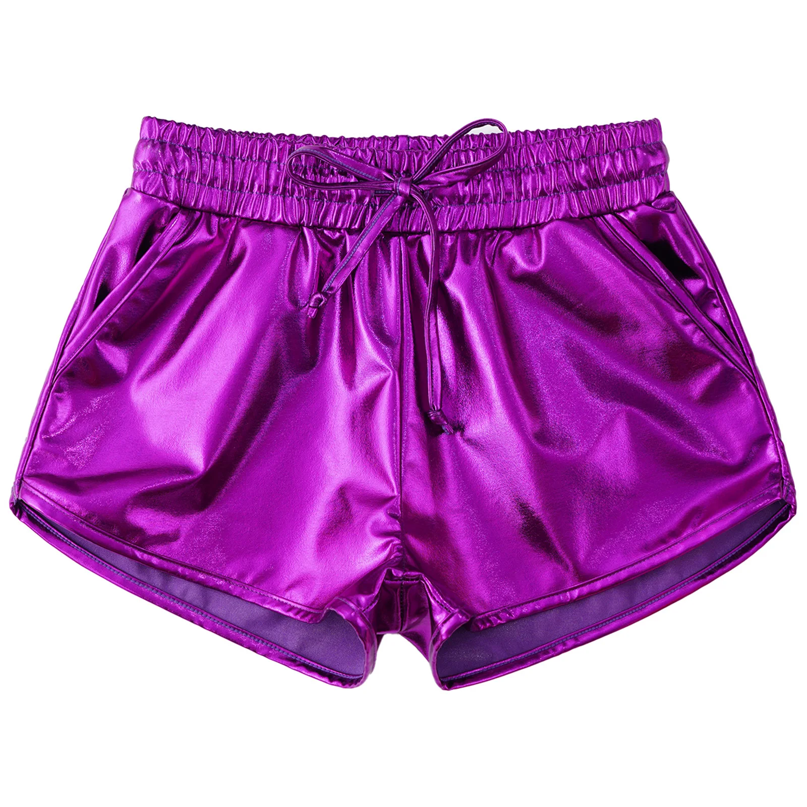 Shorts metálicos con diferentes combinaciones