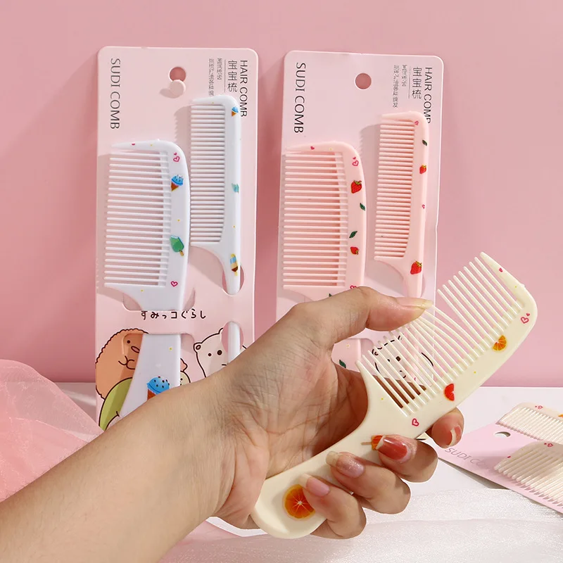Cepillo antiestático infantil para pelo de niñas con diseño fresa - imagen 3