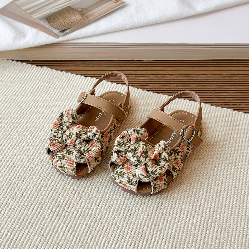 Sandalias antideslizantes de niña con punta cerrada para verano - imagen 5