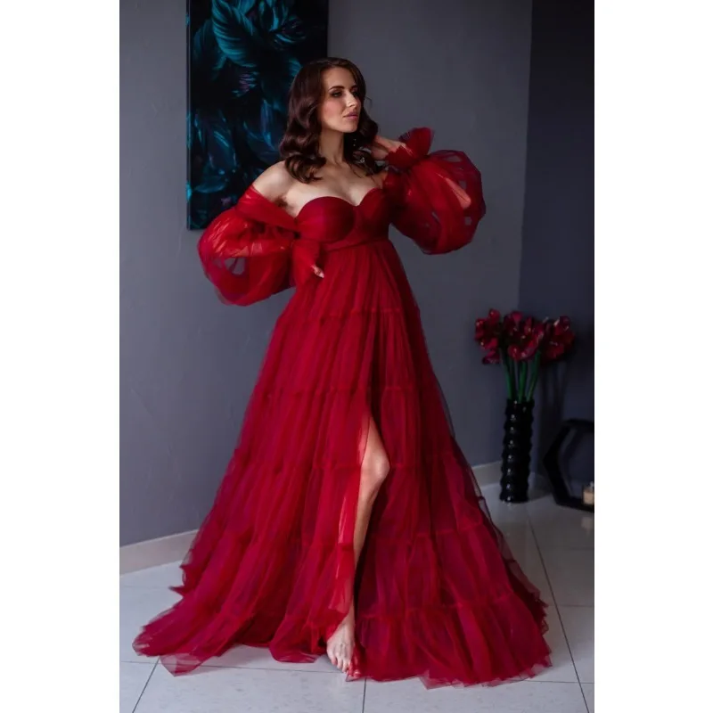 Vestido premama burdeos con corsé y mangas globo