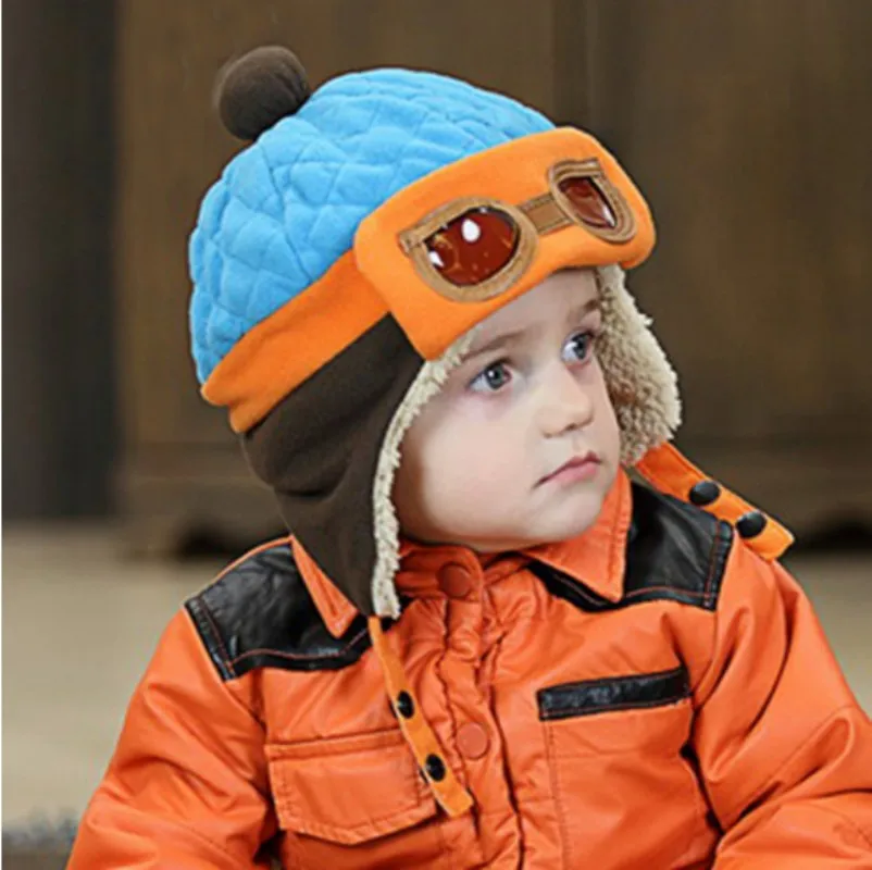 Gorro con orejeras para bebé – Protección térmica invierno - imagen 4