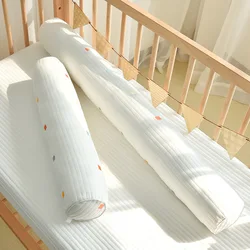Juego cama bebé con parachoques cuna y protección almohada cilíndrica