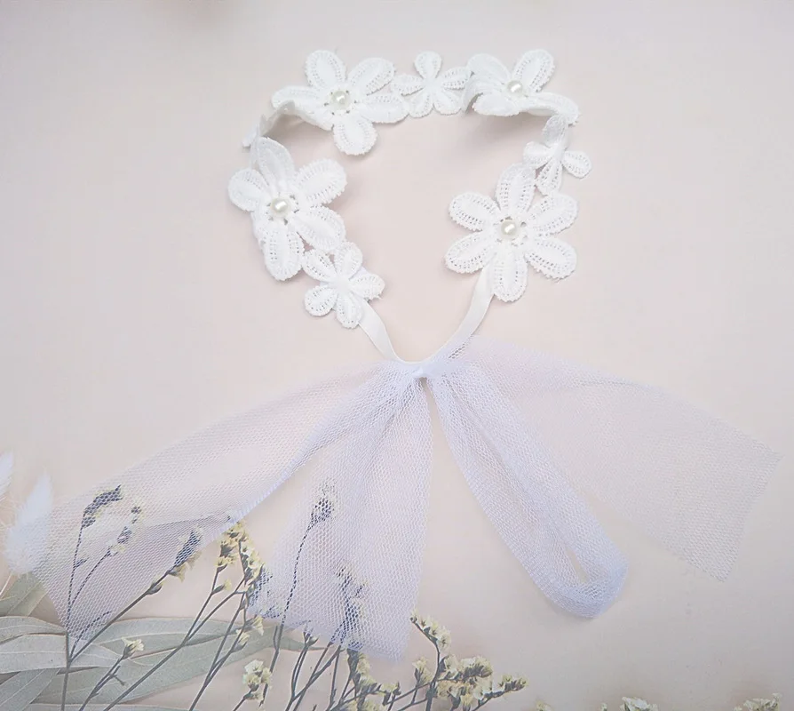 Diadema para niñas con estilo suave y decorativo