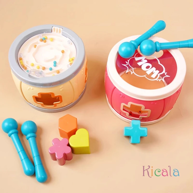 Detalle del juguete educativo musical con piezas interactivas